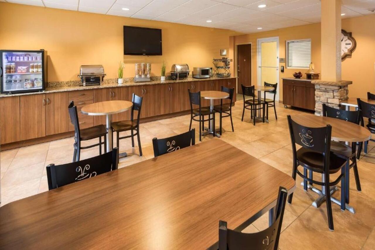 SureStay Plus Hotel by Best Western Keyser Exterior foto