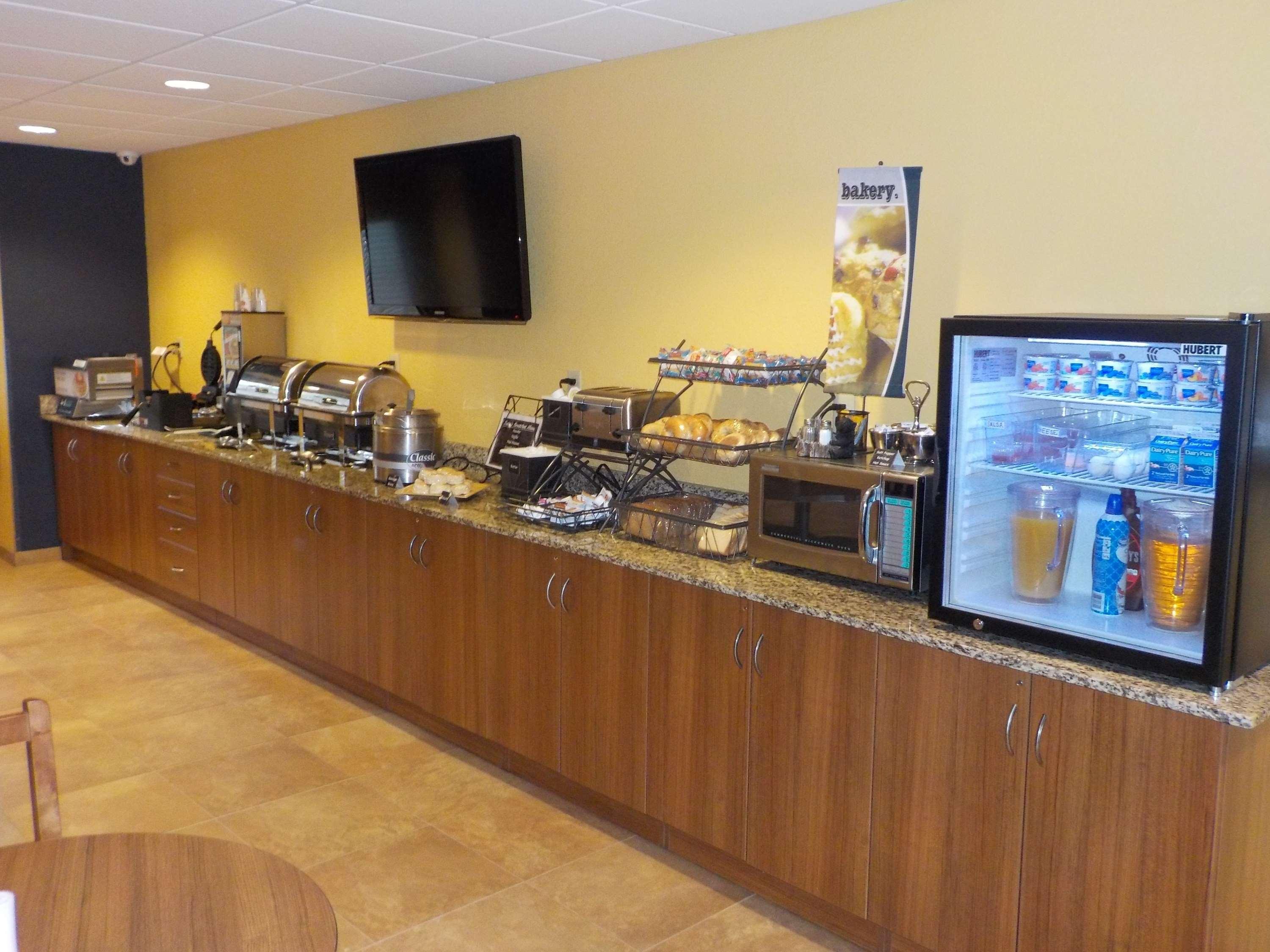 SureStay Plus Hotel by Best Western Keyser Exterior foto