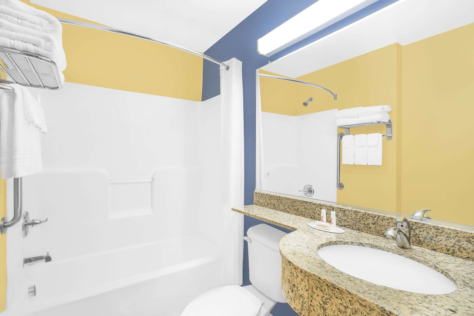 SureStay Plus Hotel by Best Western Keyser Exterior foto