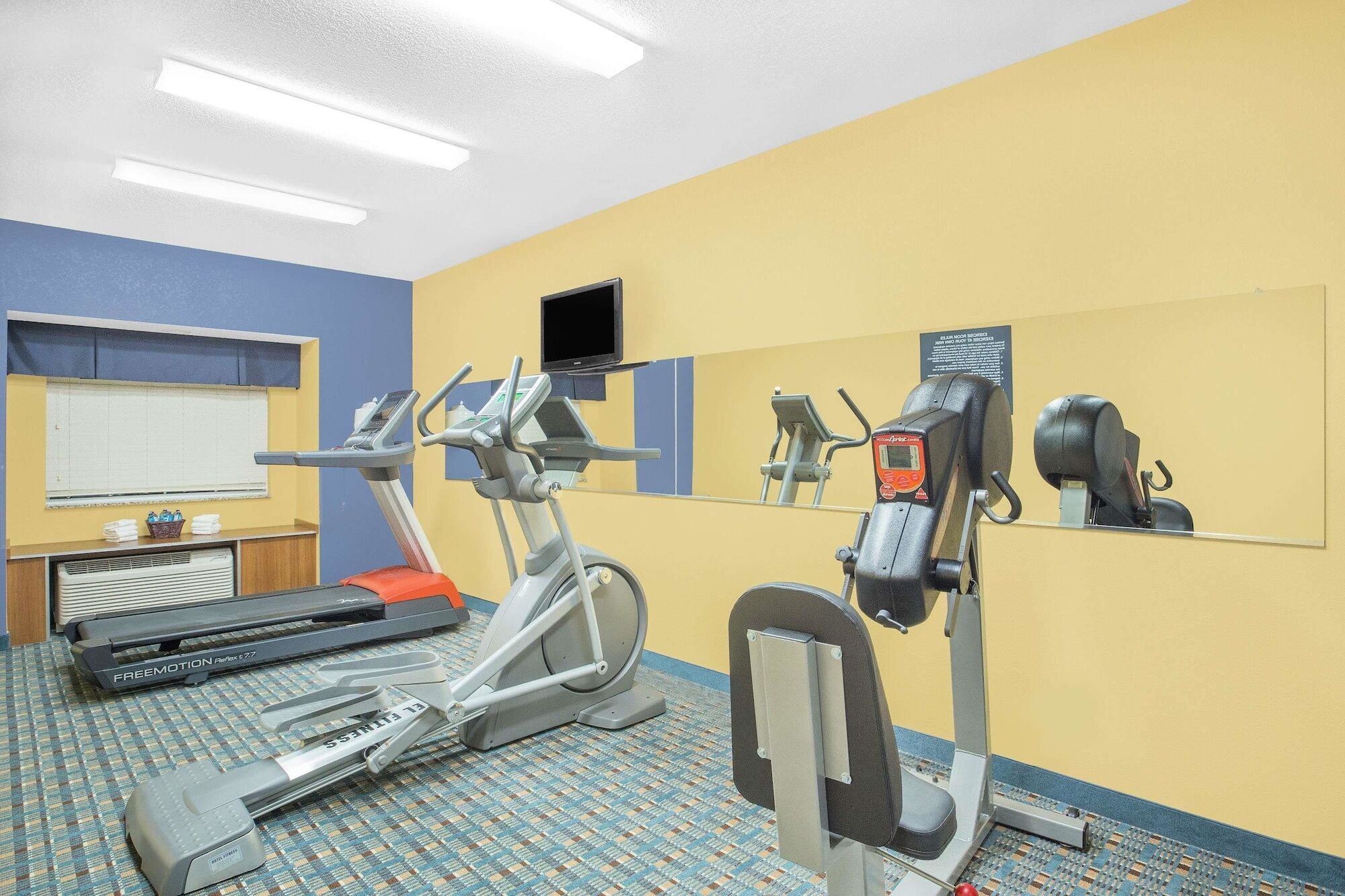 SureStay Plus Hotel by Best Western Keyser Exterior foto